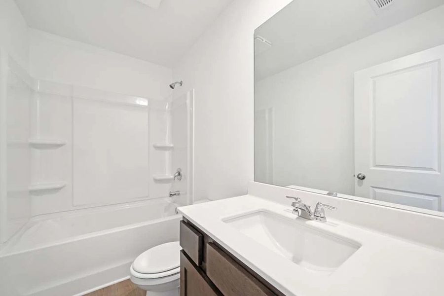 Bathroom Two featuring Oxford Collection Finishes