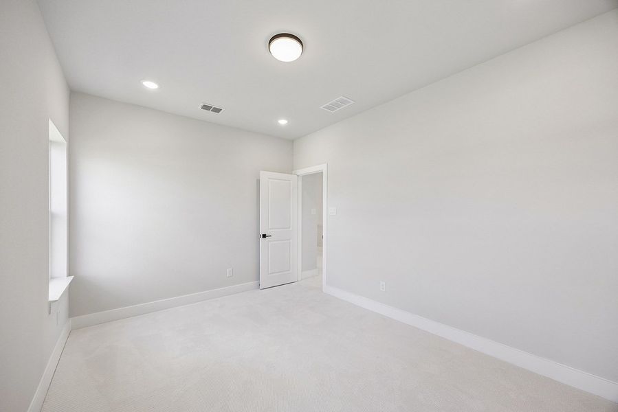 Representative unfurnished interior of a home built from the Sydney by Landon Homes in Fields - East Village, Frisco (Image 35). Representative unfurnished interior of a home built from the Sydney by Landon Homes in Fields - East Village, Frisco (Image 35).
