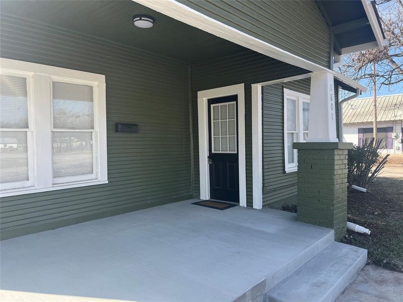 Exterior details and patio area of a home in , Brownwood (Image 3).