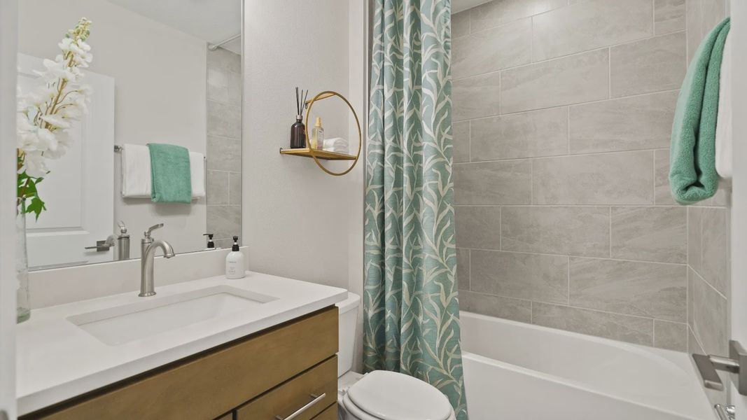 Castaway Floor Plan Secondary Bathroom