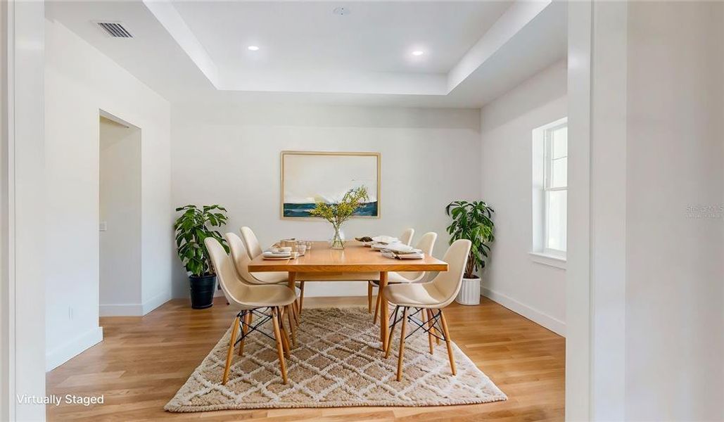 Dining Room Virtually Staged