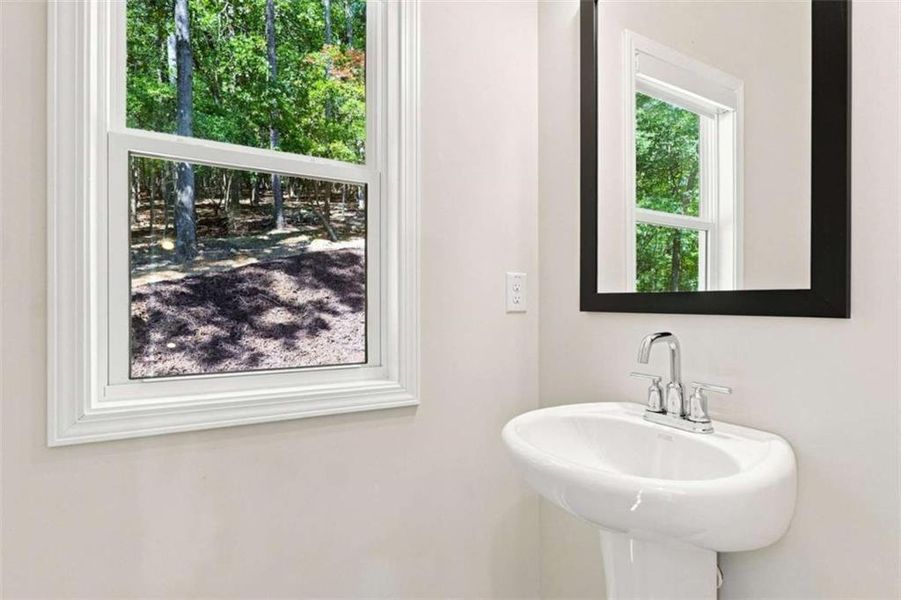 Close-up of interior finishes inside a home in , Waleska (Image 10).
