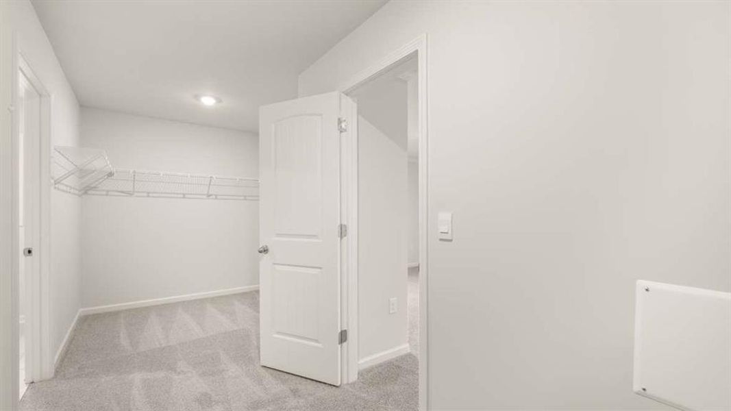 Spacious, unfurnished interior of a new home in Holland Estates, Powder Springs (Image 19).