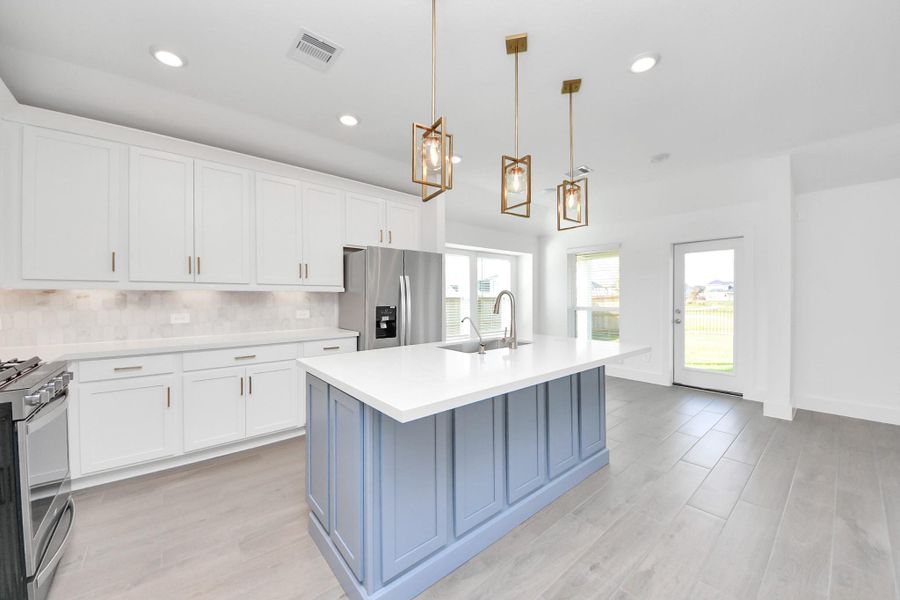 Furnished interior view inside a new home in Laurel Landing: Landmark Collection, Alvin (Image 14).