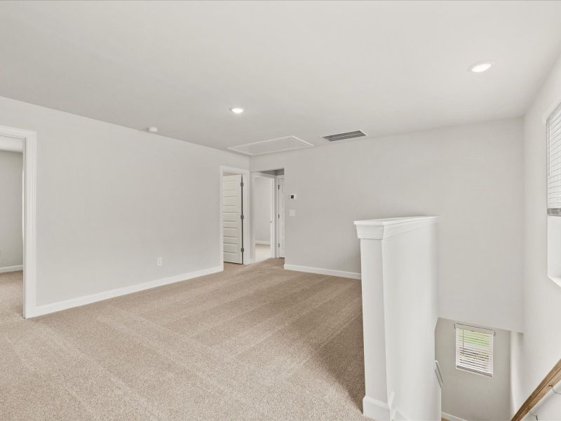 Welcome to the Lennon floorplan at The Farm at Wells Creek - Heritage Collection.