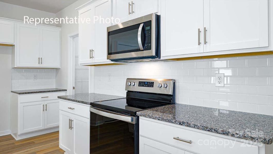 Furnished interior view inside a new home in Stanton, Richburg (Image 2).