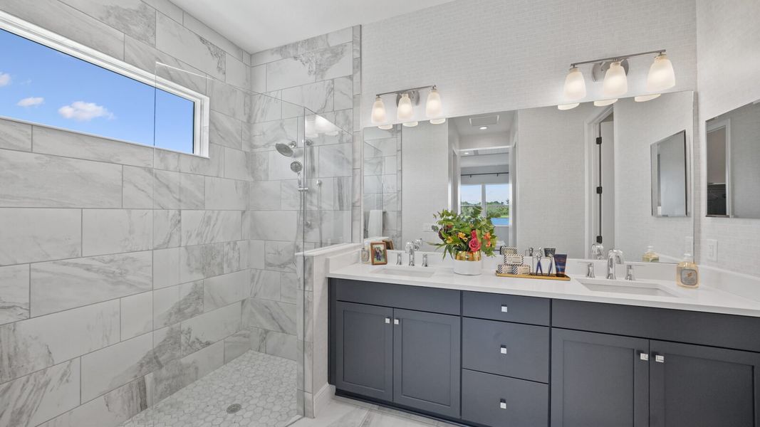 Representative furnished interior of a home built from the Sea Mist by Neal Communities in Vistera of Venice, Venice (Image 13).