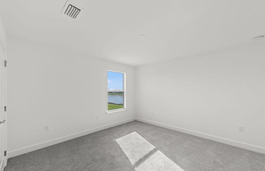 Spacious, unfurnished interior of a new home in TerraWalk at Babcock Ranch, Alva (Image 24). Spacious, unfurnished interior of a new home in TerraWalk at Babcock Ranch, Alva (Image 24).