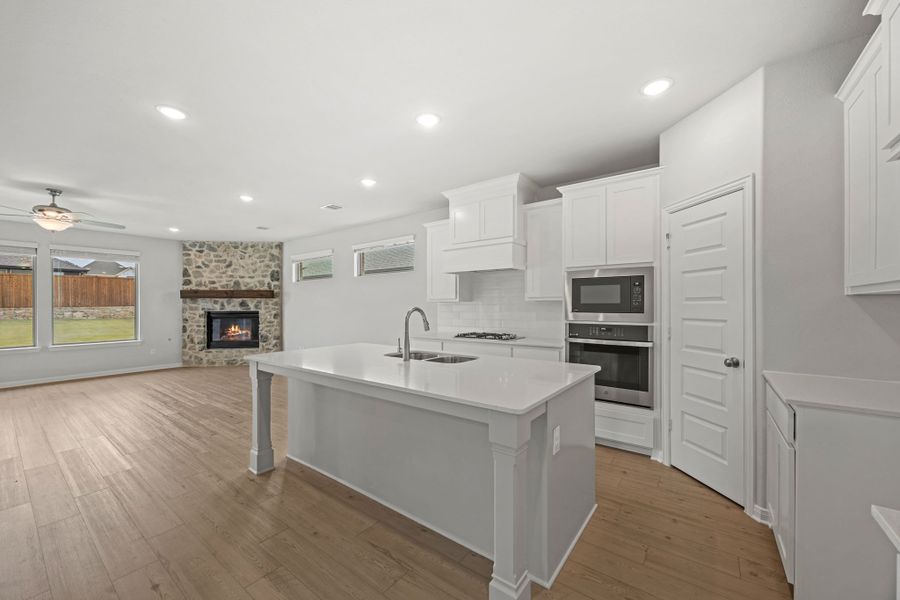 Representative furnished interior of a home built from the Becker by Cambridge Homes in Tinsley Meadows, Van Alstyne (Image 9).