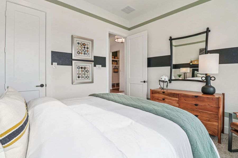 Furnished interior view inside a new home in Grange, Katy (Image 36).