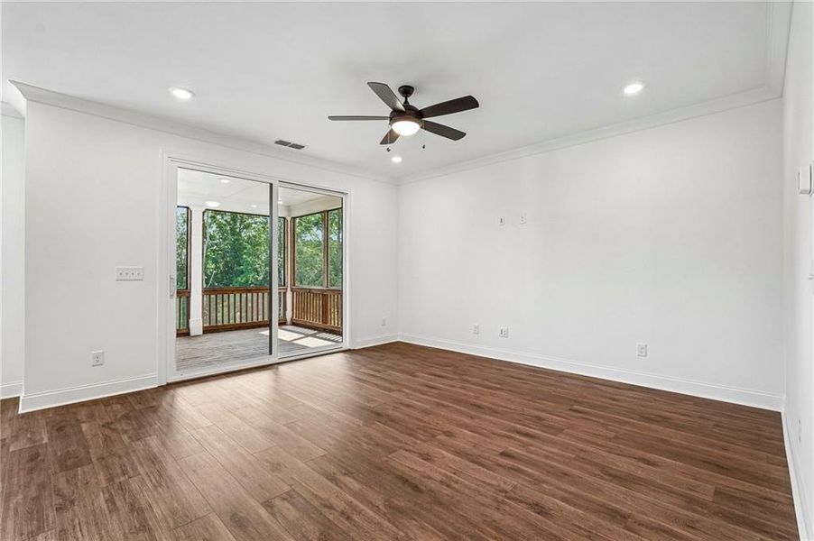 Spacious, unfurnished interior of a new home in Millcroft Townhomes, Buford (Image 48).