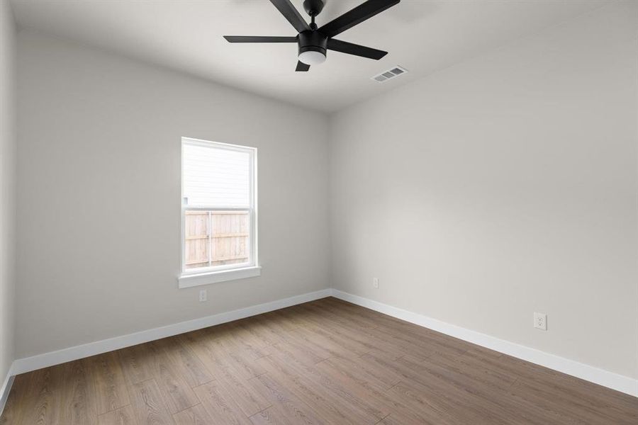 Spacious, unfurnished interior of a new home in , Fort Worth (Image 18).