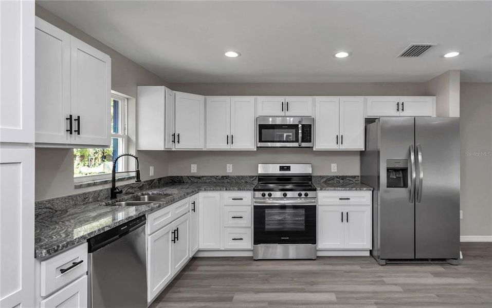 Furnished interior view inside a new home in , Ocala (Image 7).