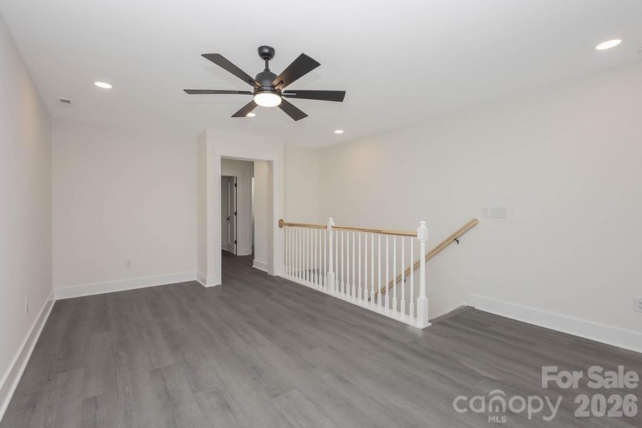 Spacious, unfurnished interior of a new home in , Kings Mountain (Image 17).