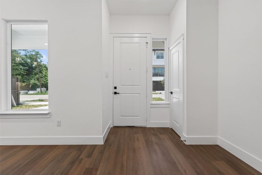 Spacious, unfurnished interior of a new home in , Houston (Image 27). Spacious, unfurnished interior of a new home in , Houston (Image 27).