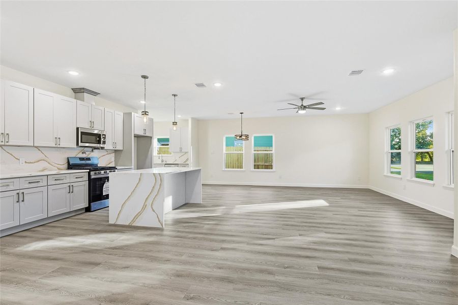 Open Floor Plan Open Floor Plan