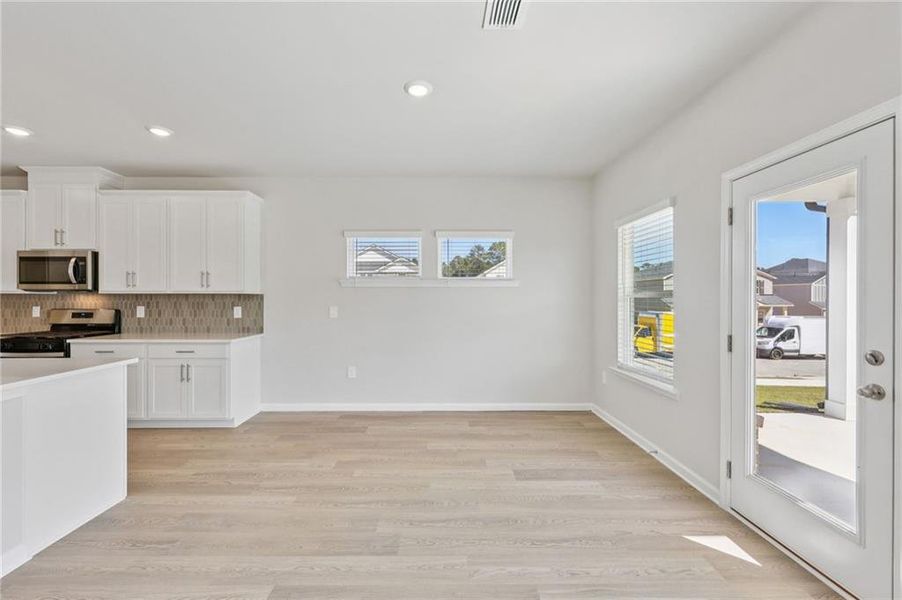 Spacious, unfurnished interior of a new home in Parkside at Grayson, Grayson (Image 26).