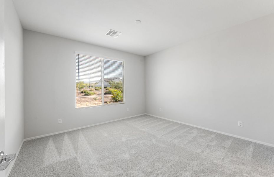 Spacious, unfurnished interior of a new home in Sun City Festival, Buckeye (Image 19). Spacious, unfurnished interior of a new home in Sun City Festival, Buckeye (Image 19).
