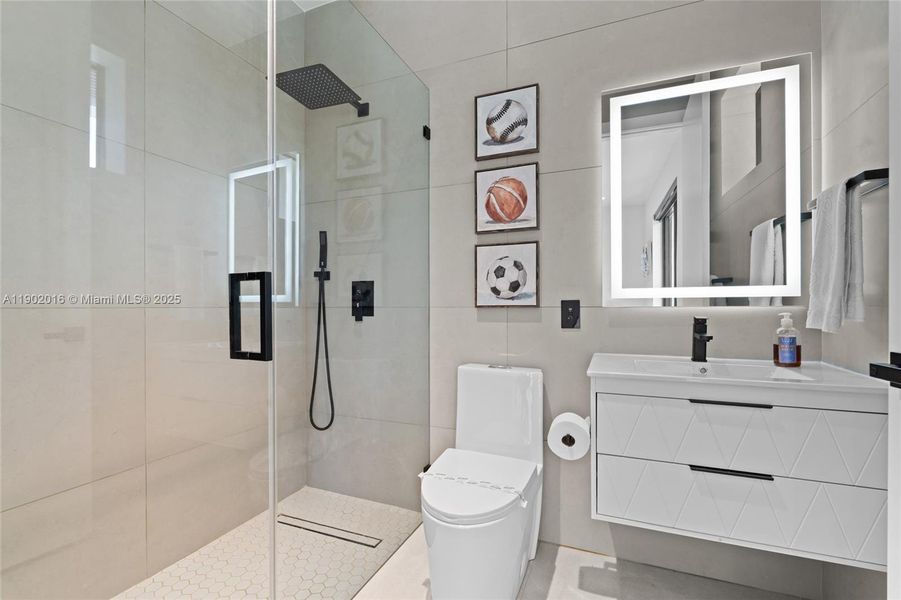 Furnished interior view inside a new home in , Miami (Image 28). Furnished interior view inside a new home in , Miami (Image 28).