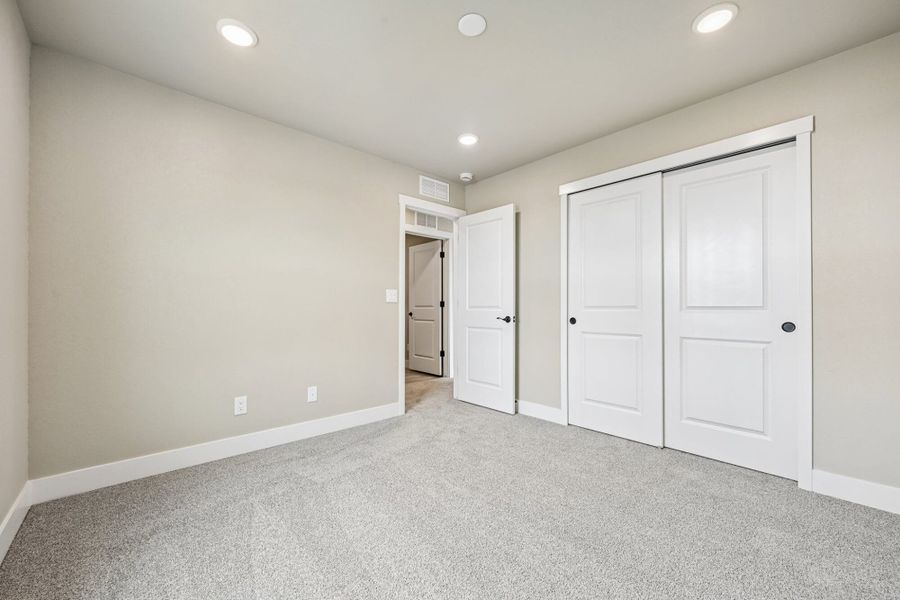 Spacious, unfurnished interior of a new home in The Glen, Colorado Springs (Image 42). Spacious, unfurnished interior of a new home in The Glen, Colorado Springs (Image 42).
