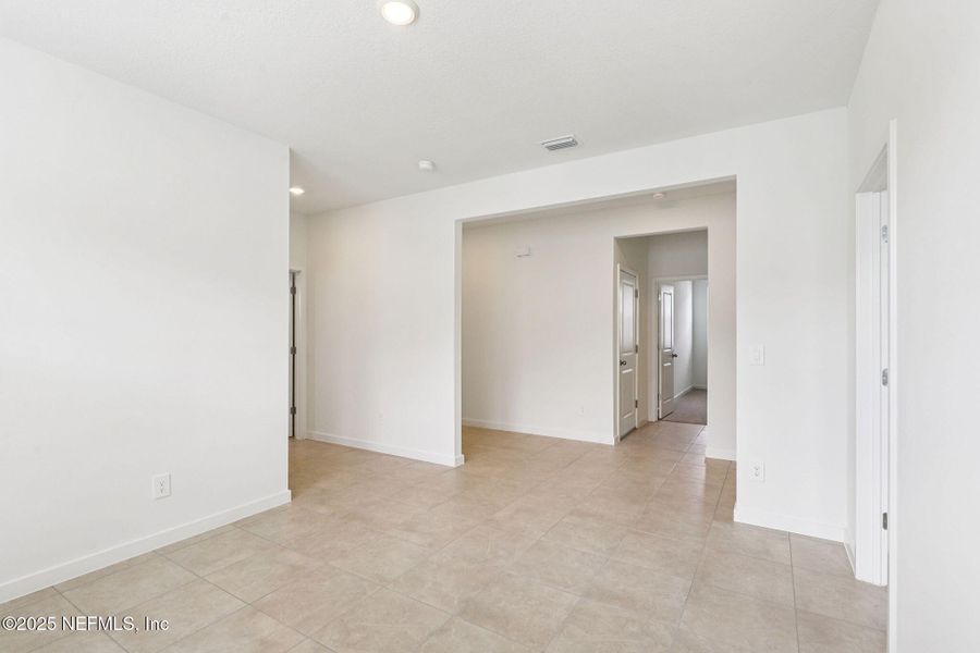 Spacious, unfurnished interior of a new home in Lakes at Bella Lago - Signature Series, Green Cove Springs (Image 25).