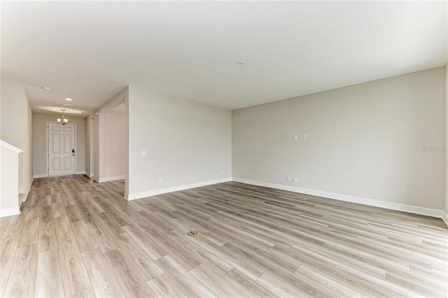 Spacious, unfurnished interior of a new home in Mirada, San Antonio (Image 33).