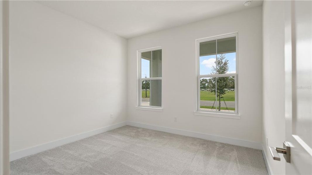 Spacious, unfurnished interior of a new home in Trailside, Mount Dora (Image 14).