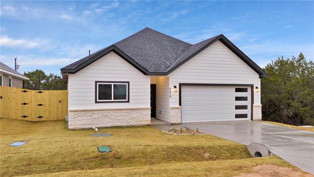 Image 27 of a home in .