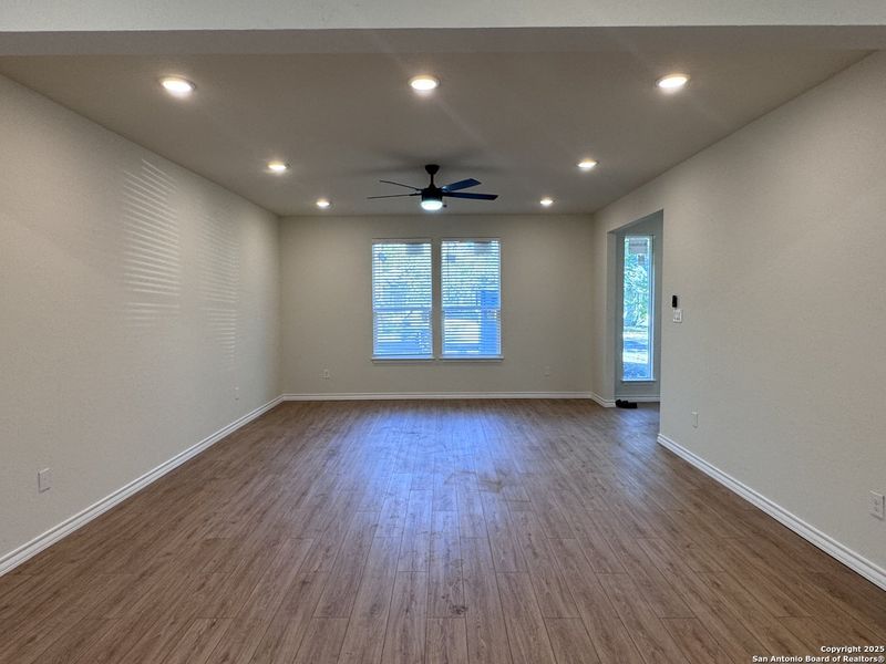 Spacious, unfurnished interior of a new home in , San Antonio (Image 12).