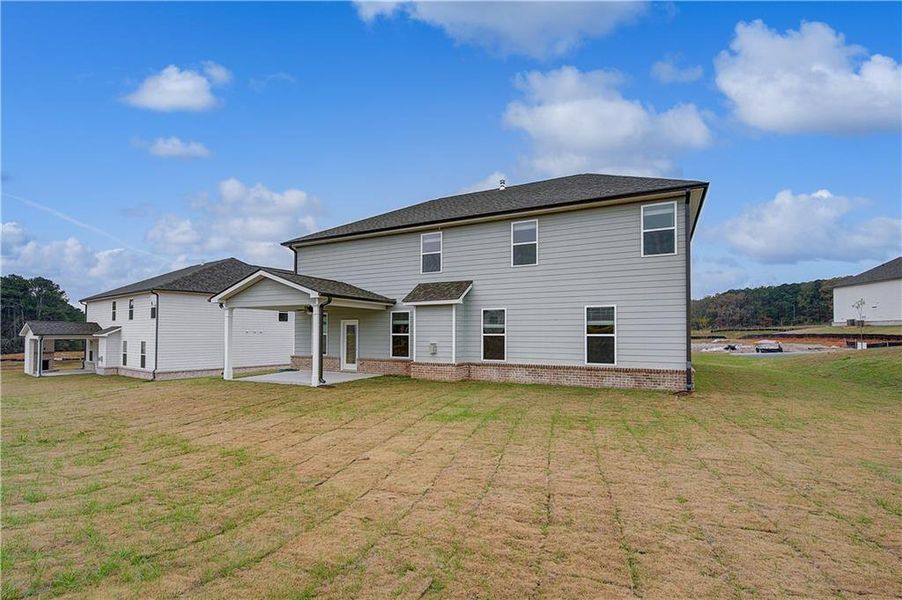 Exterior details and patio area of a home in Grandview at Millers Mill, Stockbridge (Image 17). Exterior details and patio area of a home in Grandview at Millers Mill, Stockbridge (Image 17).