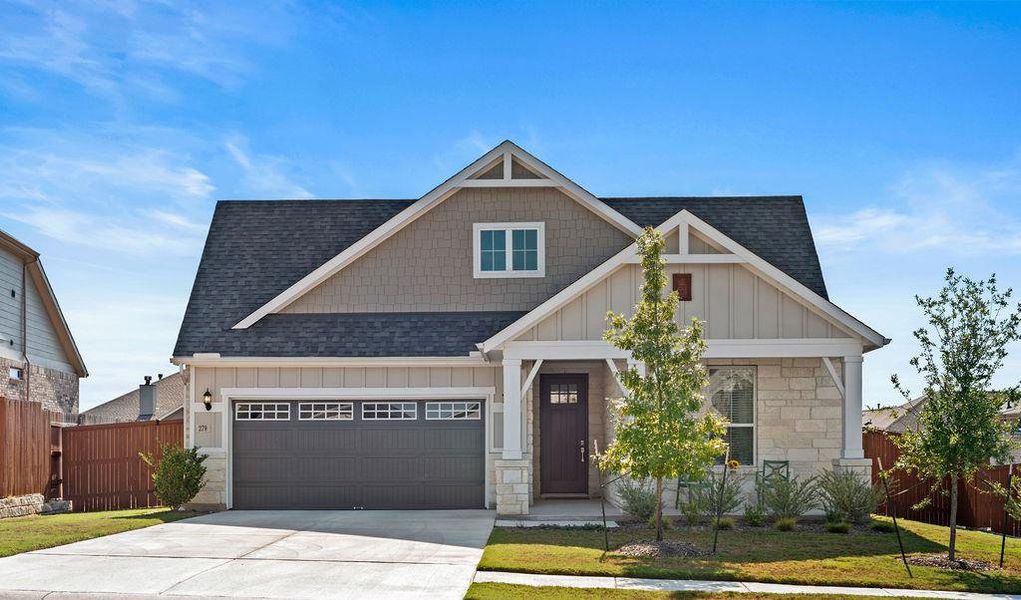 Farmhouse living in an upscale Dripping Springs community