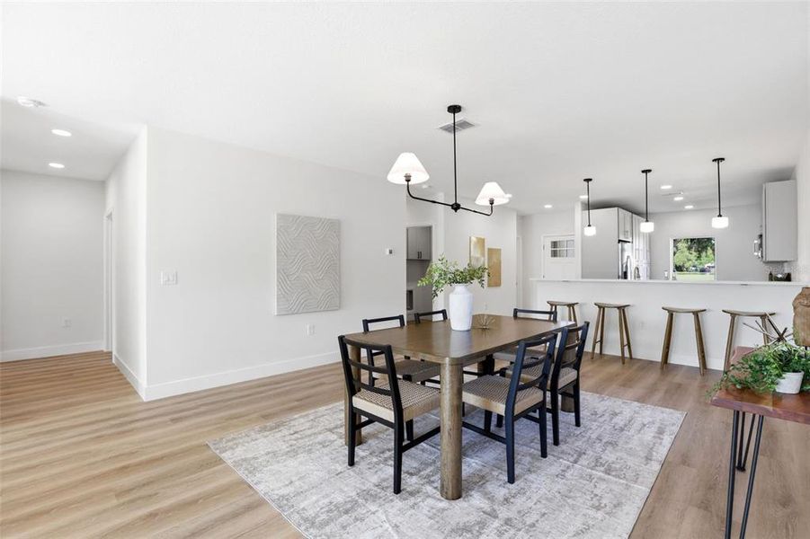 Furnished interior view inside a new home in , Leesburg (Image 7).