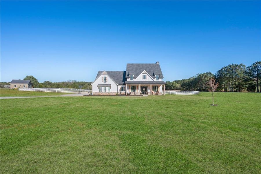 Front exterior of a new home in , Taylorsville, GA, highlighting curb appeal (Image 25). Front exterior of a new home in , Taylorsville, GA, highlighting curb appeal (Image 25).