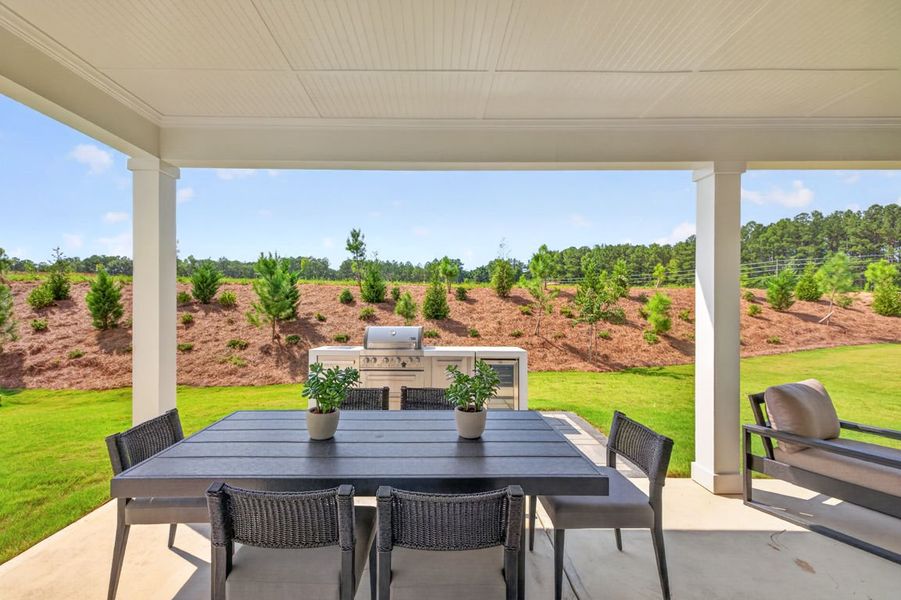 Representative exterior details of a home built from the Oakhurst by Pulte Homes in Everhour, Newnan (Image 30).