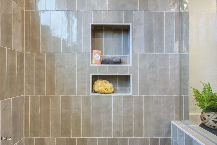 Low_Resolution_JPG-MDWF-0015-00_Kayleen Low_Resolution_JPG-MDWF-0015-00_Kayleen