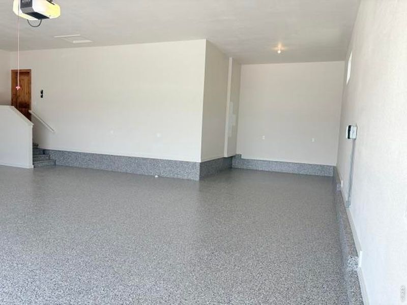 Spacious, unfurnished interior of a new home in Harvest Ridge, Berthoud (Image 25).