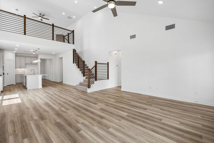 Spacious, unfurnished interior of a new home in Montgomery Bend, Montgomery (Image 35).