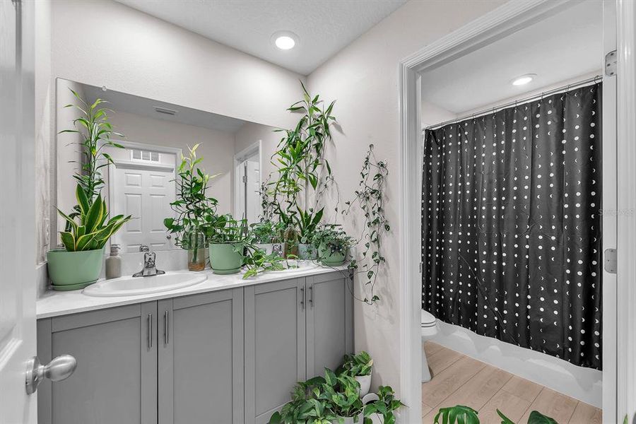 Furnished interior view inside a new home in New Home Communities Near Tampa, Ocala, and Orlando, Florida, Lithia (Image 35).