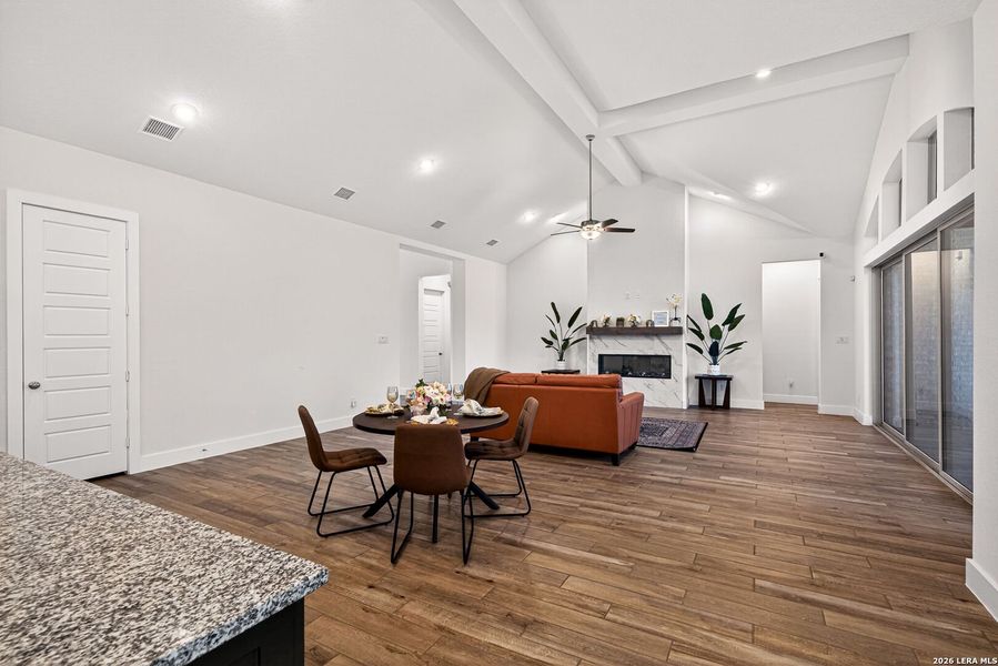 Furnished interior view inside a new home in , Bulverde (Image 17).