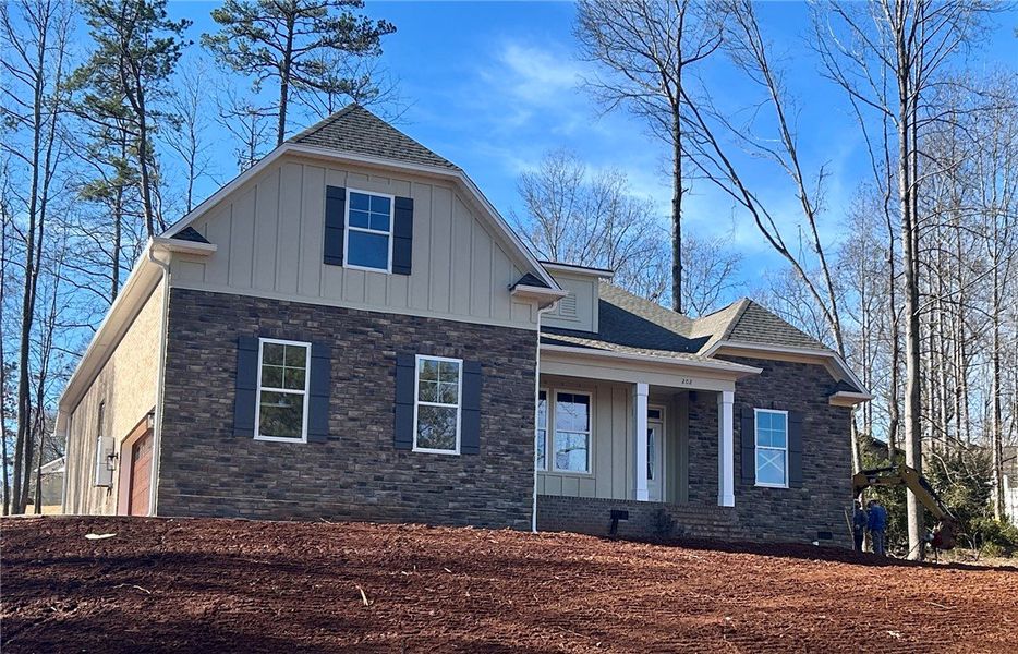 Welcome to 202 Spyglass Lane!