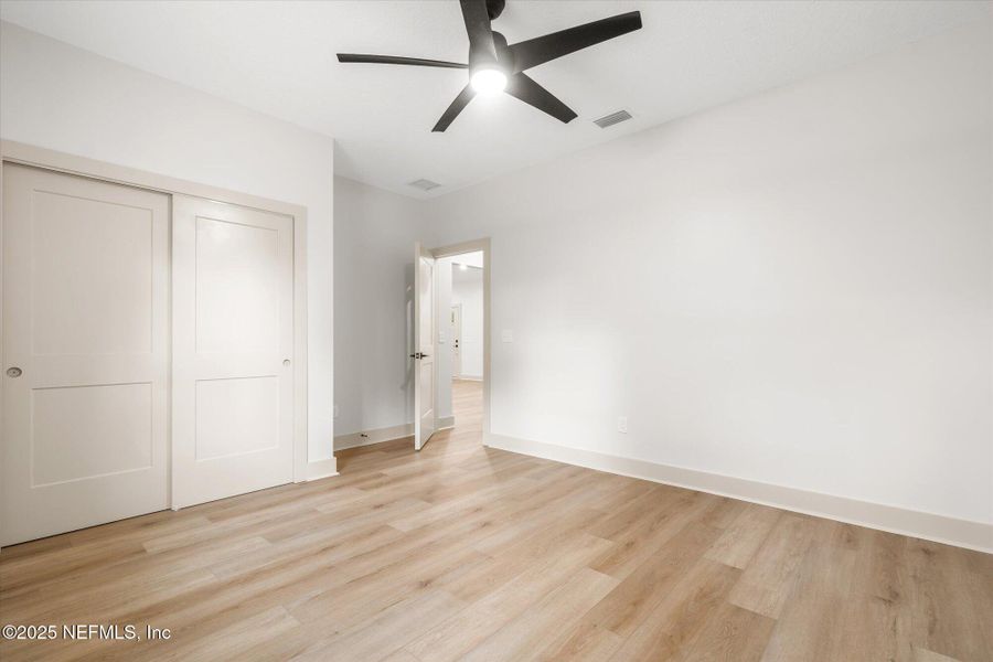 Spacious, unfurnished interior of a new home in , San Mateo (Image 23). Spacious, unfurnished interior of a new home in , San Mateo (Image 23).