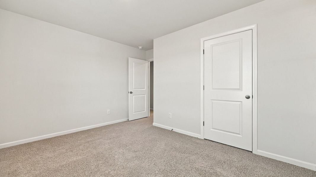 Spacious, unfurnished interior of a new home in Bynum Farms, Farmville (Image 41).