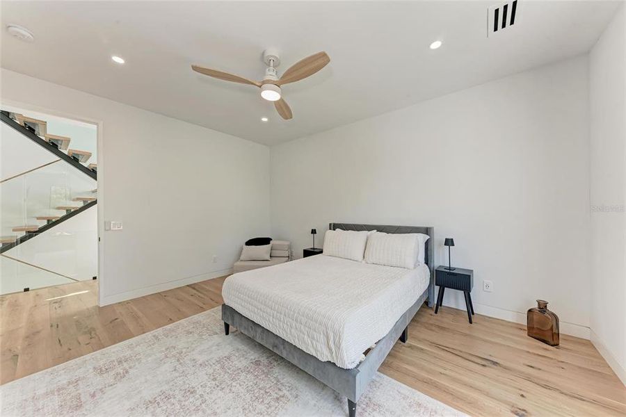 Furnished interior view inside a new home in , Sarasota (Image 12).