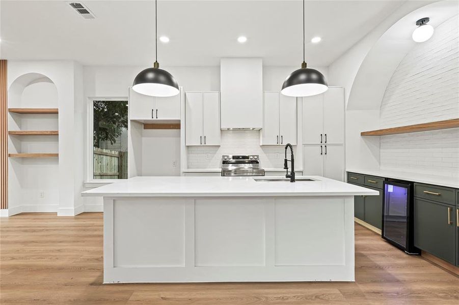 Furnished interior view inside a new home in , Dallas (Image 7).