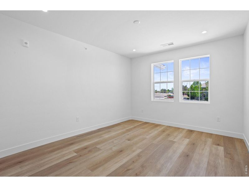 Spacious, unfurnished interior of a new home in , Broomfield (Image 27).