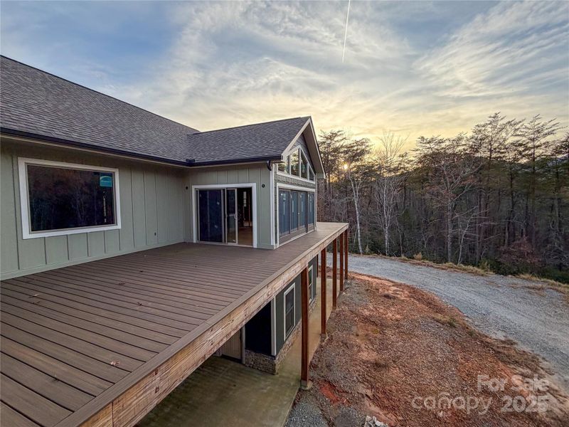 Exterior details and patio area of a home in , Lake Lure (Image 14).
