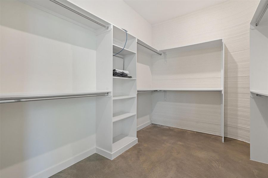 View of walk in closet