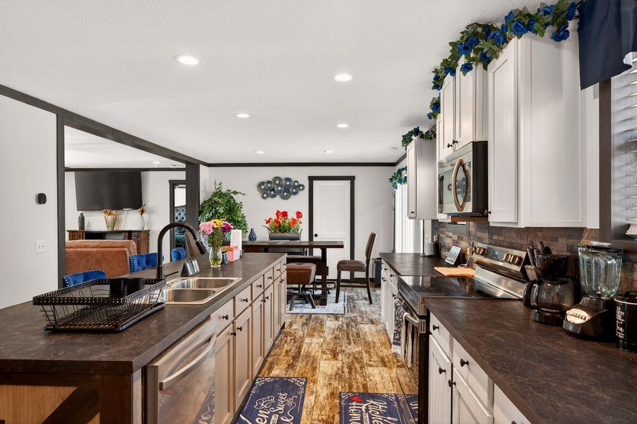Furnished interior view inside a new home in , Walterboro (Image 5).