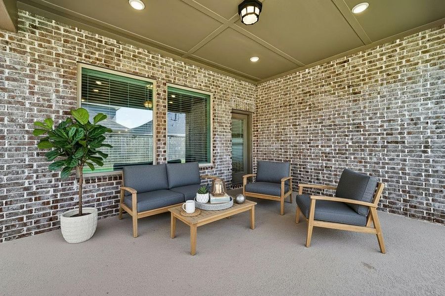 Cozy and inviting outdoor space, virtually staged to showcase its potential for relaxation and entertaining. Cozy and inviting outdoor space, virtually staged to showcase its potential for relaxation and entertaining.