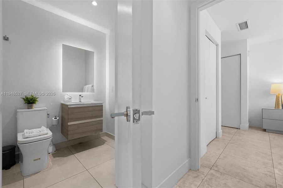 Furnished interior view inside a new home in , Miami (Image 30).